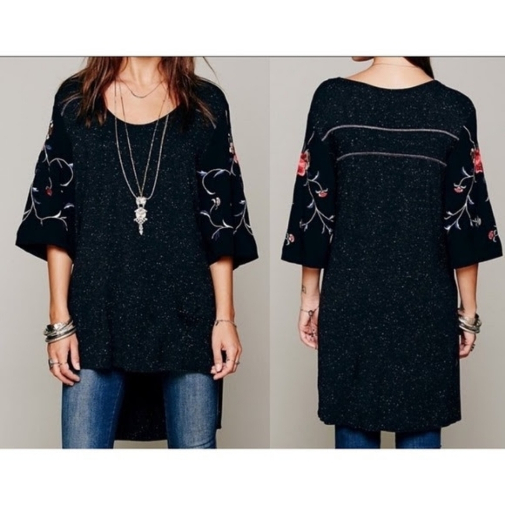 Free People Black Speckled Floral Embroidery Tunic Tee, Size Medium